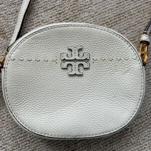 Tory Burch McGraw Round Leather Crossbody Bag Cream